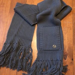 Lululemon Scarf